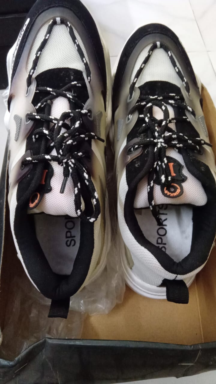 Shoes_8_Black & White_1
